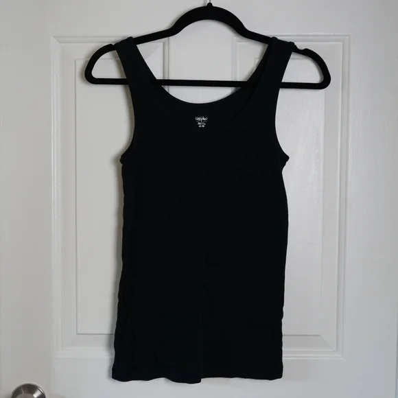 Mossimo, 2 black tanks, medium - Picture 2 of 3